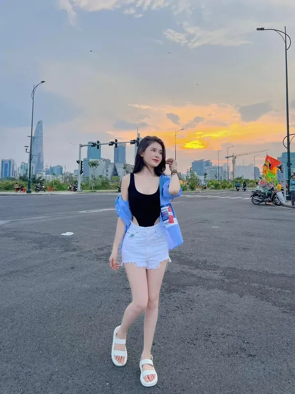 Tìm ngay avatar gái xinh cho tài khoản mạng xã hội của bạn, đầy cá tính và thu hút