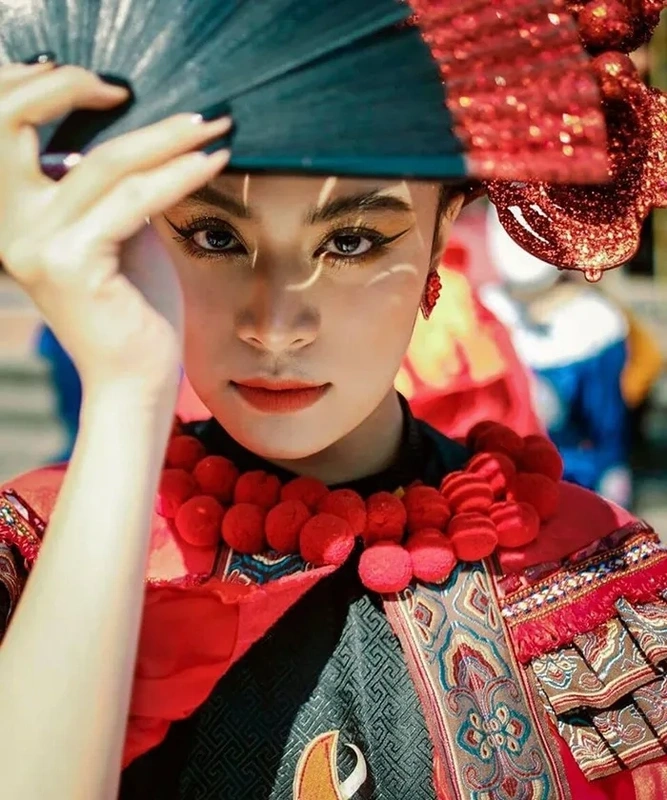 Hoàng Thùy Linh đã có chồng? Hãy cùng khám phá những câu chuyện xung quanh cô nàng!