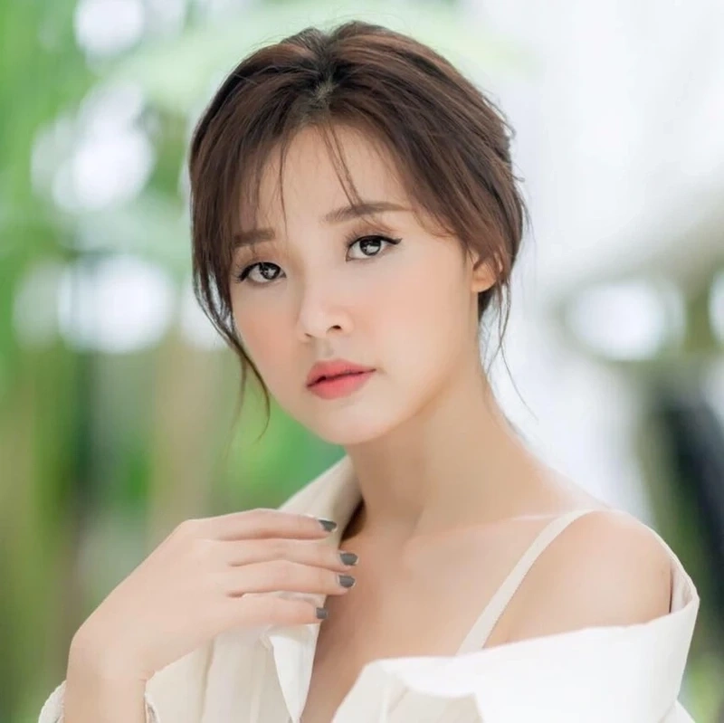 Với tin đồn Midu mang thai, người hâm mộ không khỏi mong chờ thông tin chính thức từ cô.