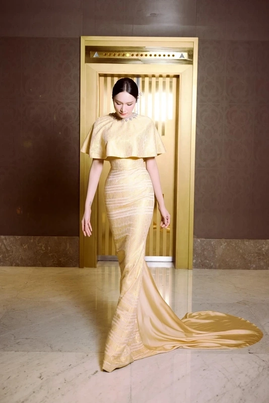 Hương Giang là người chuyển giới tiêu biểu, một biểu tượng mạnh mẽ của sự kiên cường và quyết tâm.