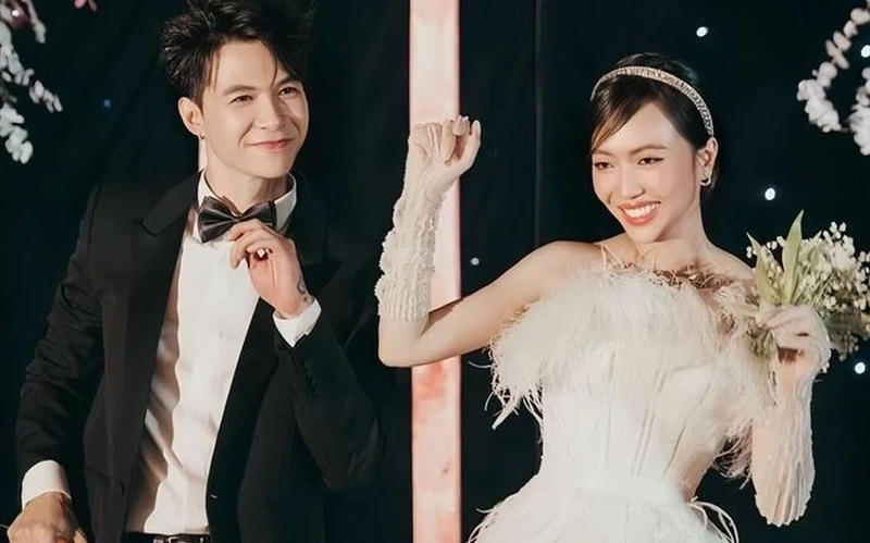 Những hình ảnh ấn tượng trong đám cưới của Anh Tú và Diệu Nhi khiến fan không thể rời mắt.