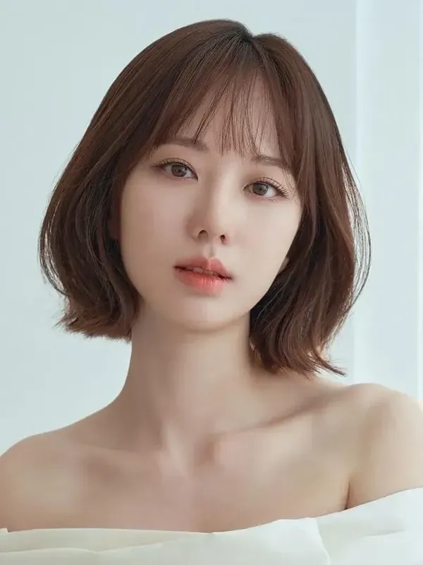 Avatar cô gái đẹp luôn là lựa chọn lý tưởng để bạn thể hiện sự duyên dáng và thu hút