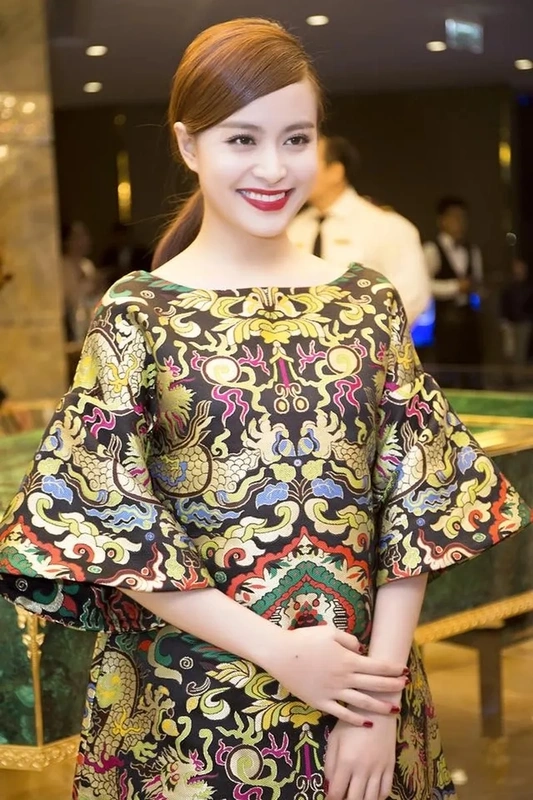Hoàng Thùy Linh gieo quẻ với những giai điệu lôi cuốn, đầy mê hoặc!
