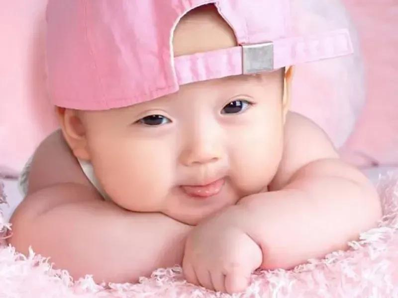 Avatar em bé cute, tạo sự kết nối dễ thương.