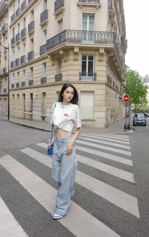 Lưu Hương Giang là cái tên nổi bật trong cộng đồng nghệ sĩ chuyển giới, gắn liền với những thành tựu và cống hiến không ngừng nghỉ.