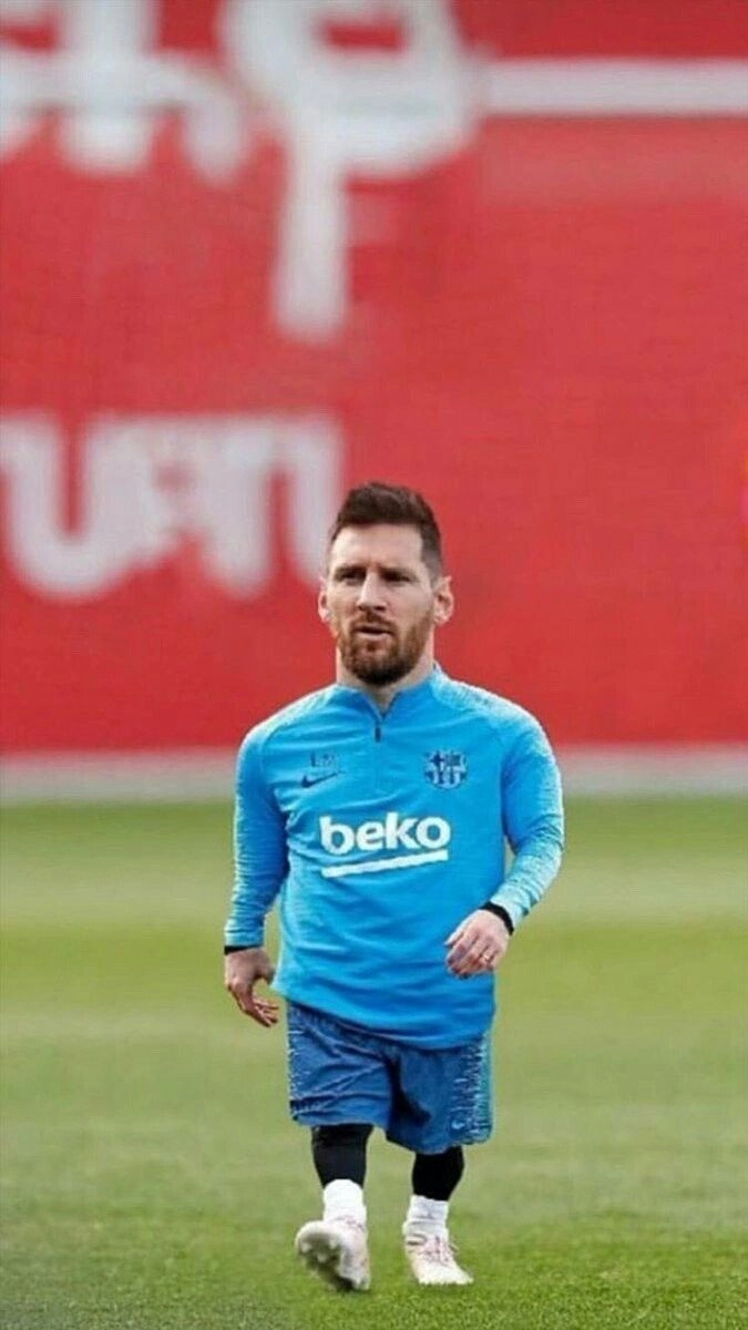 Ảnh messi meme thể hiện biểu cảm không thể đỡ nổi.