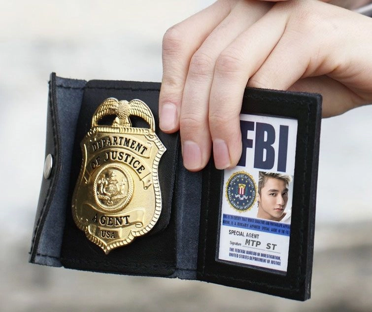 Độc lạ với fbi loli meme, mang phong cách cực riêng.