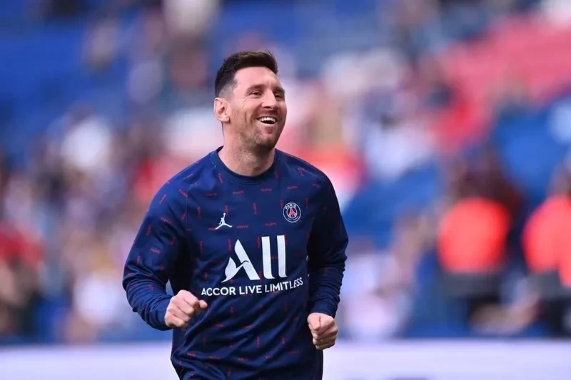 Messi llorando meme khiến fan cảm động và không thể nhịn cười.