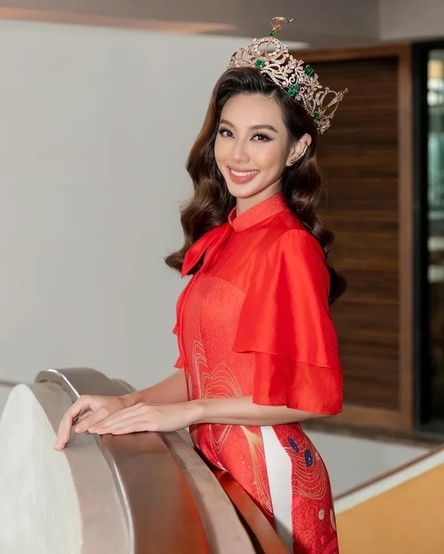 Cùng tìm hiểu tiểu sử đầy ấn tượng của Hoa hậu Nguyễn Thúc Thùy Tiên, từ chặng đường đầy thử thách đến vinh quang.