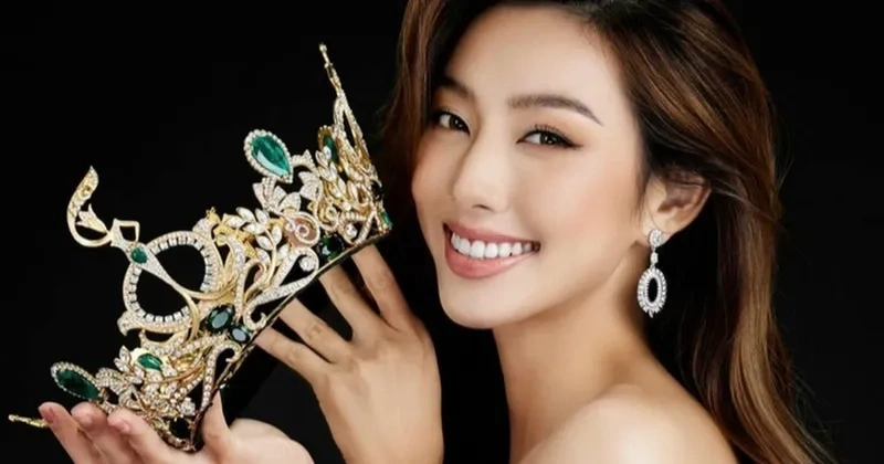 Vương miện của Nguyễn Thúc Thủy Tiên là một trong những khoảnh khắc đáng nhớ trong hành trình Hoa hậu.
