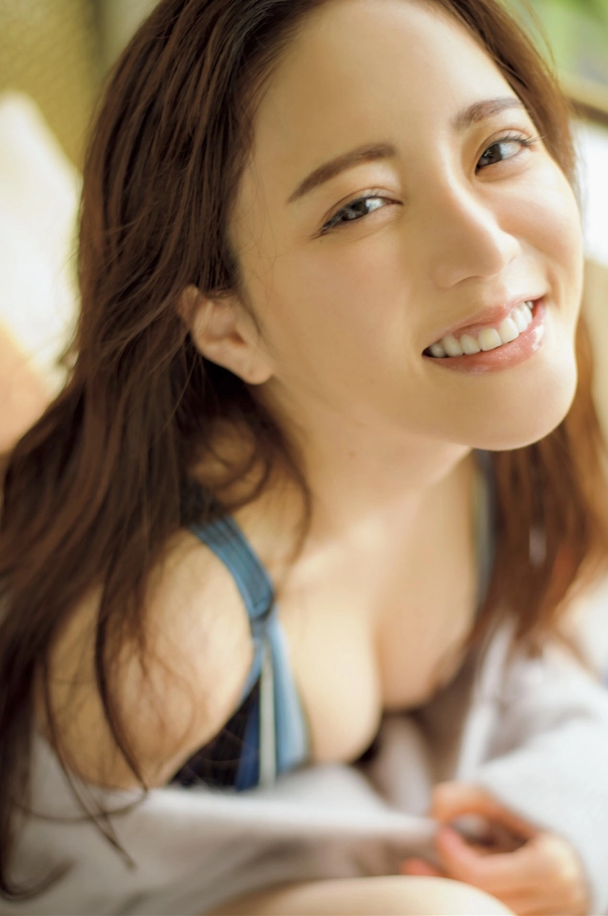 Asako Tani vú to căng tràn sexy mê hoặc