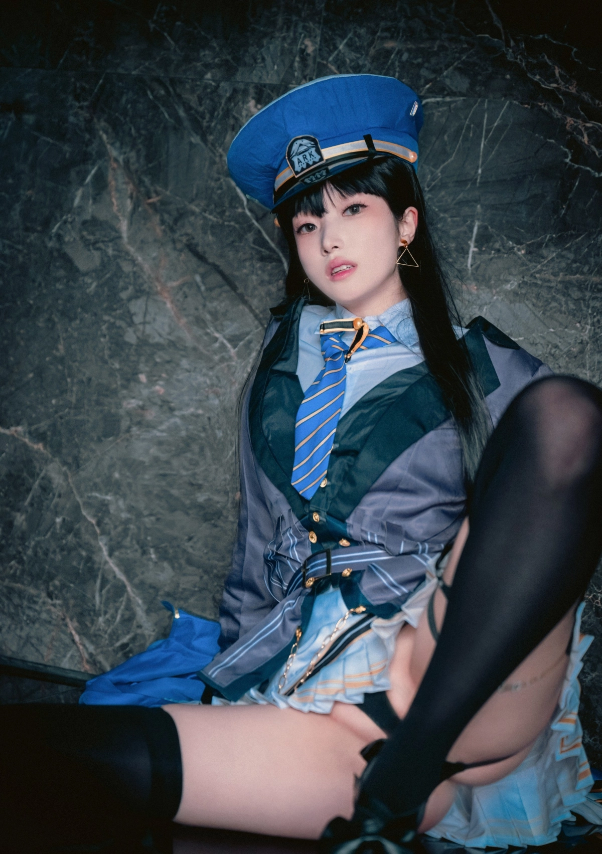 BamBi quay lưng cong cháy nóng bỏng cuốn hút