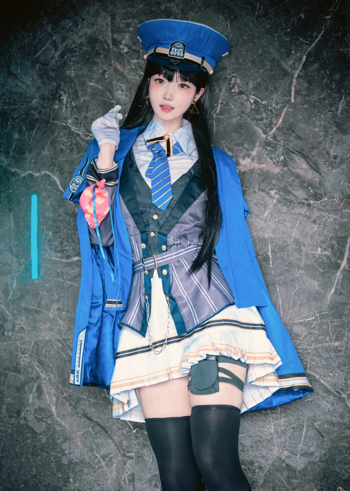 BamBi môi căng ướt sexy chết người