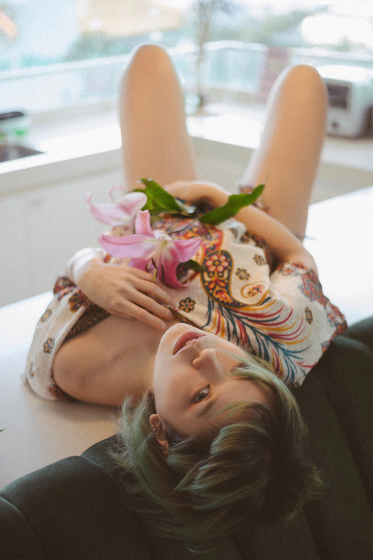 Kuromelo váy ngắn lộ hàng nóng bỏng mê ly