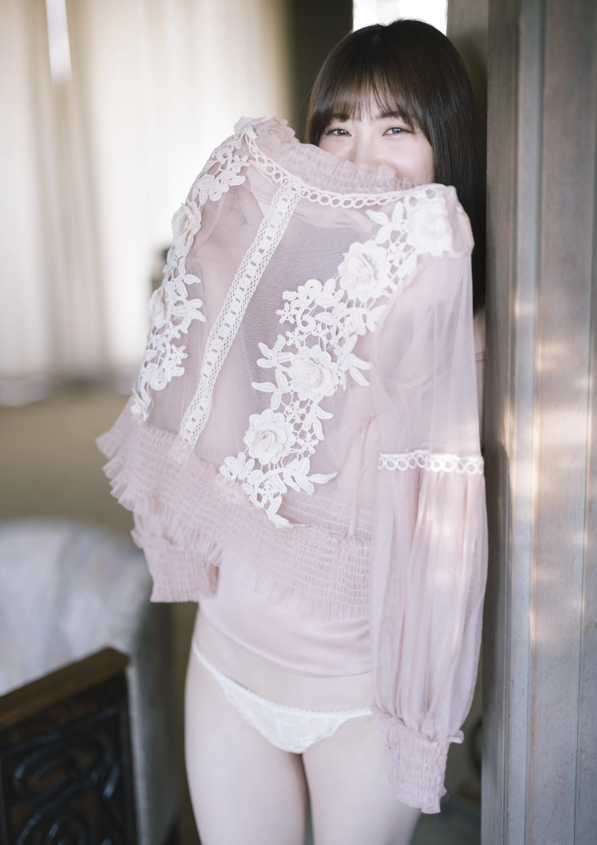 Mio Ishikawa hở hang kích thích nóng bỏng cực độ