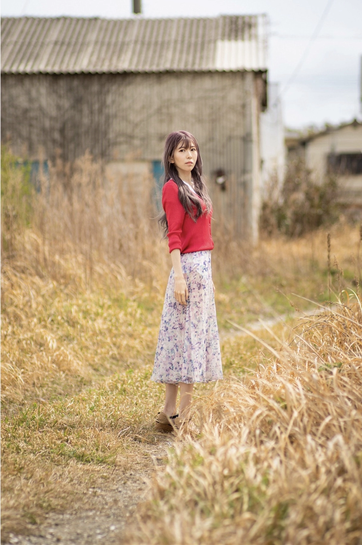 Miyuki Arisaka quay lưng cong cháy nóng bỏng cuốn hút