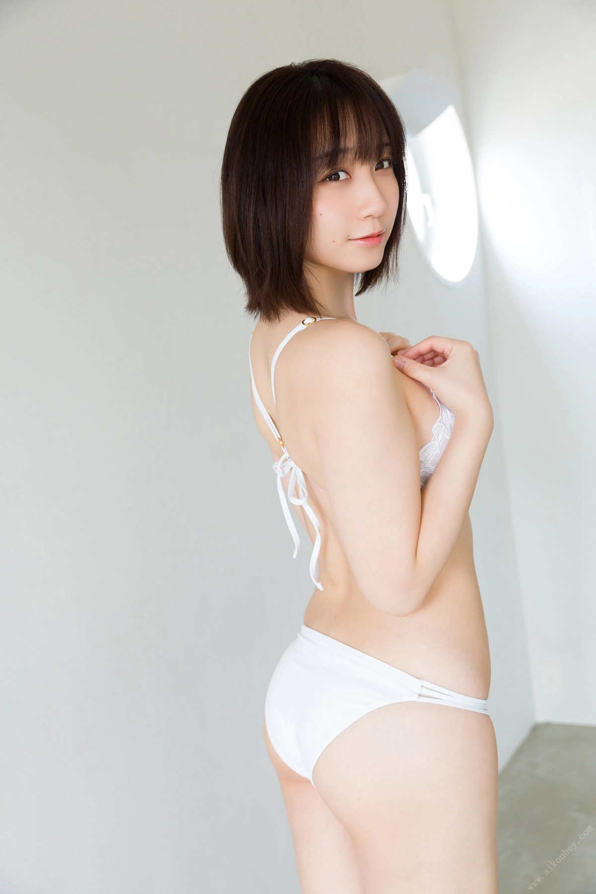 Moe Iori ánh mắt dâm nóng bỏng quyến rũ