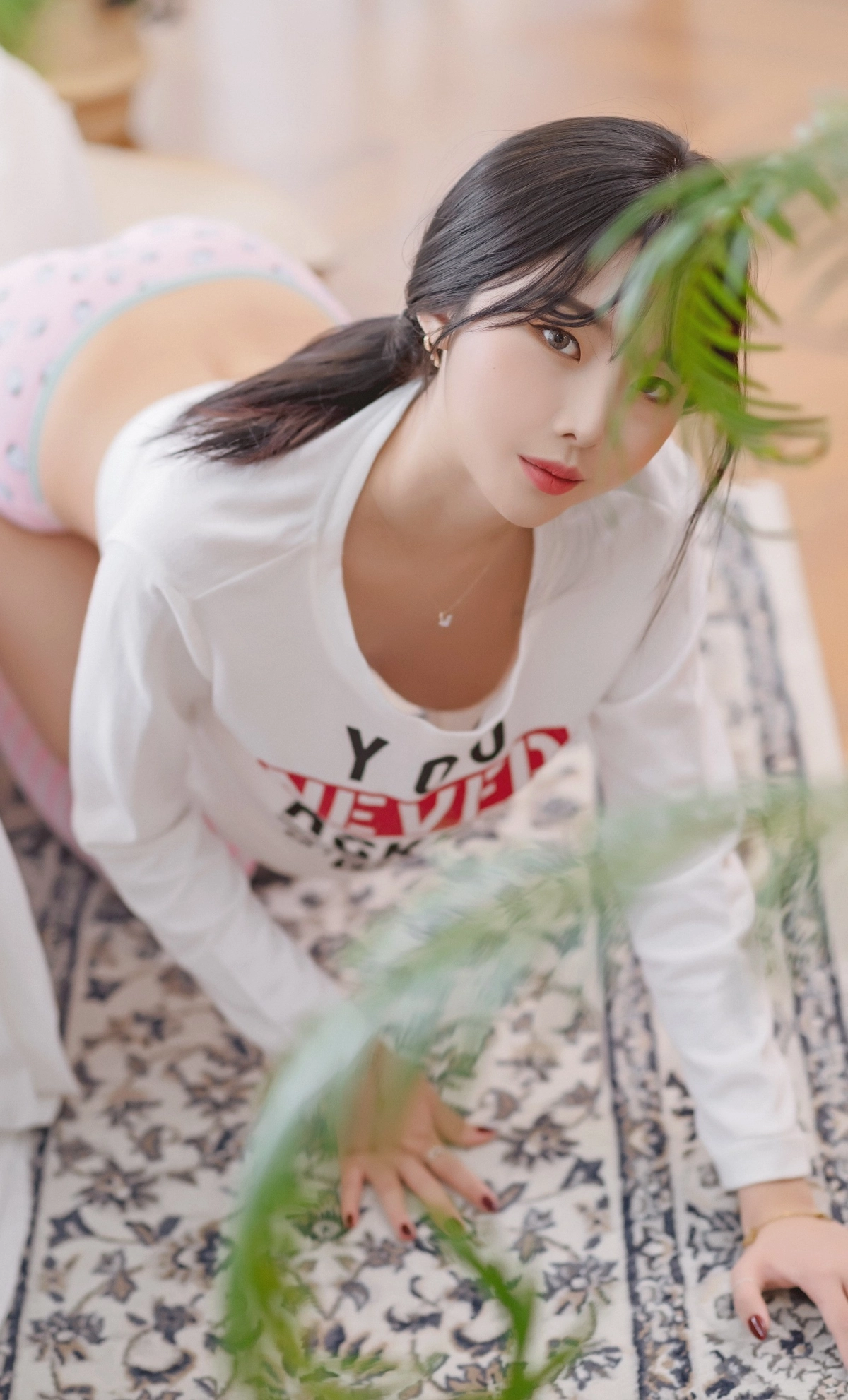 YUNA cong vút sexy nóng bỏng cuốn hút