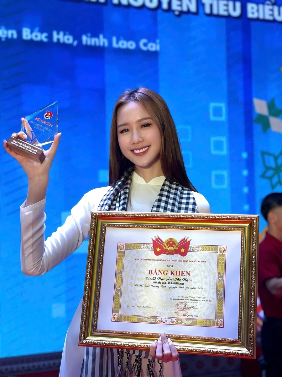 Hình ảnh gái đẹp việt nam trẻ trung duyên dáng