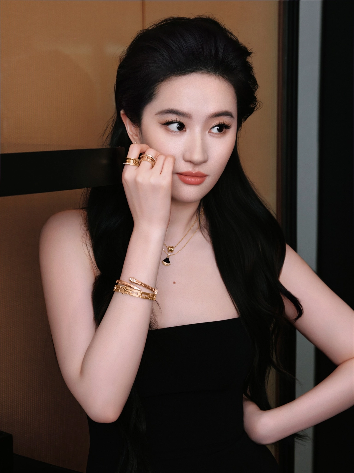 Lưu Diệc Phi bao nhiêu tuổi nhiều người quan tâm