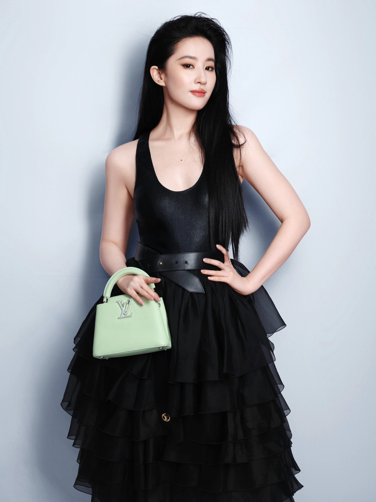 Tiểu Long Nữ Lưu Diệc Phi ghi dấu huyền thoại