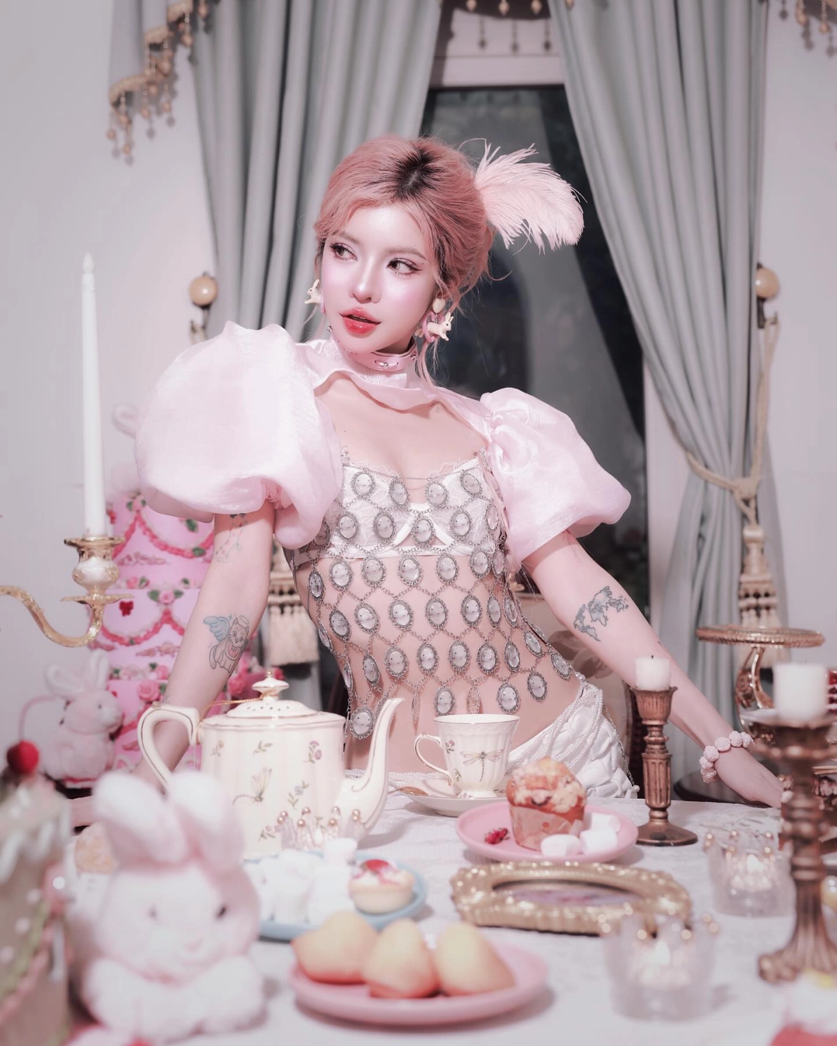 Hình nền gái đẹp 4k sắc nét cuốn hút