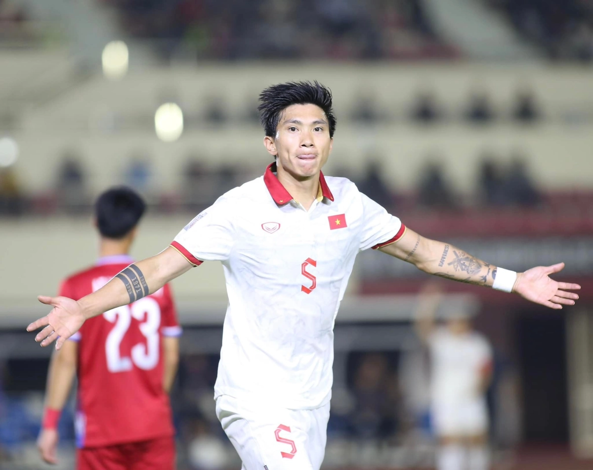 Cầu thủ Đoàn Văn Hậu từng thi đấu nổi bật