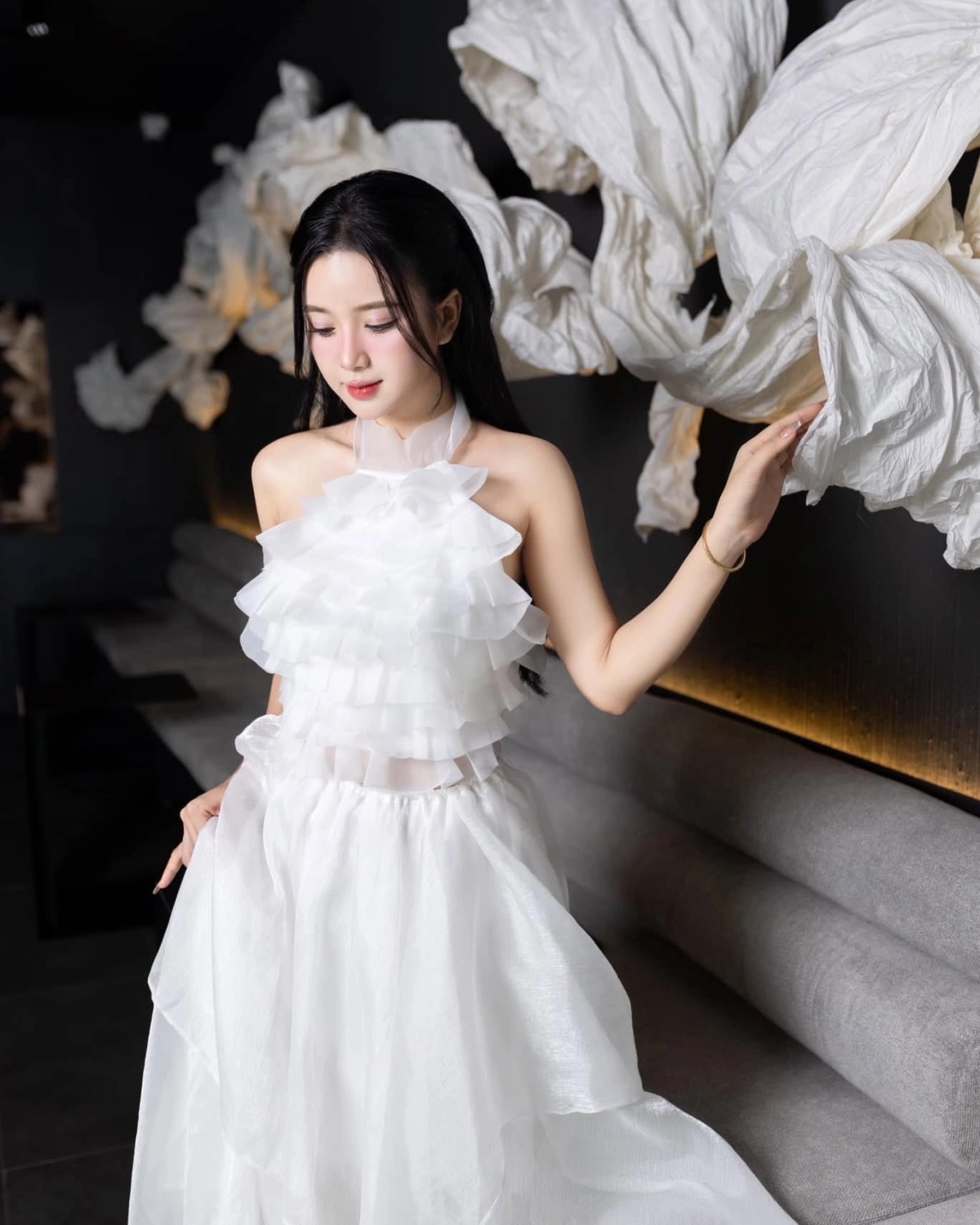 Gái đẹp nóng bỏng luôn được nhiều người quan tâm