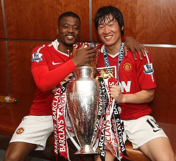 Park ji sung on running man gây thích thú