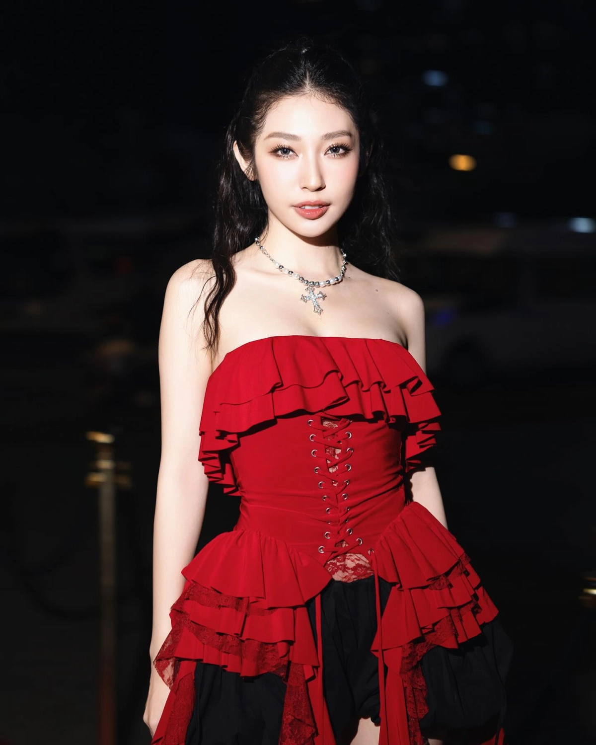 Hình nền gái đẹp cho điện thoại đẹp cuốn