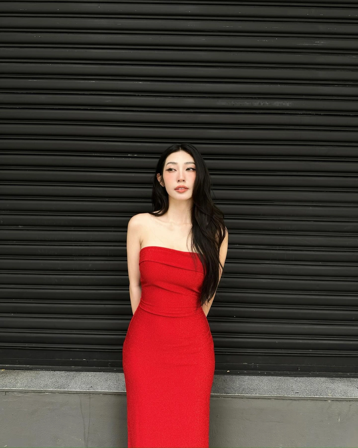 Hình nền gái đẹp cho điện thoại dễ thương