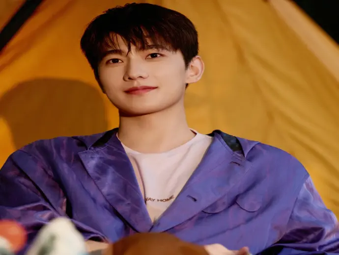 Dương Dương biểu tượng nhan sắc và định vị thế nam thần