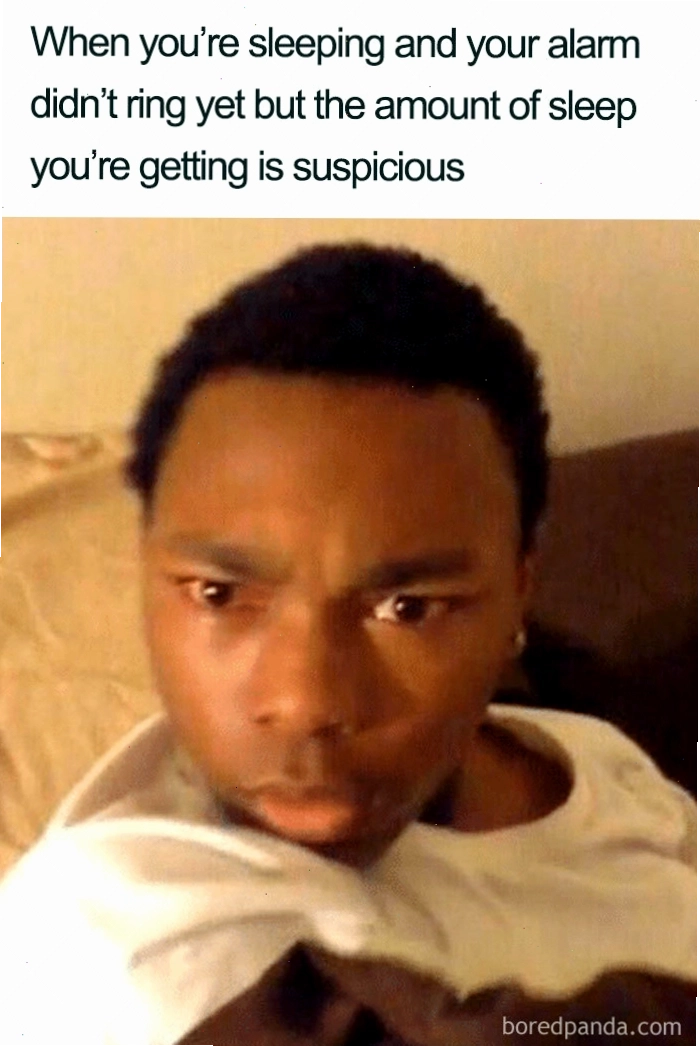 Chàng trai bối rối trong meme sleepy guy