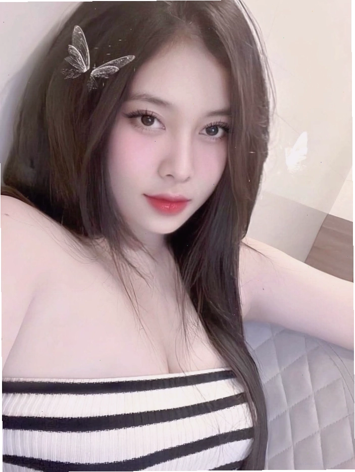 Gái xinh Việt Nam cute phong cách trẻ trung
