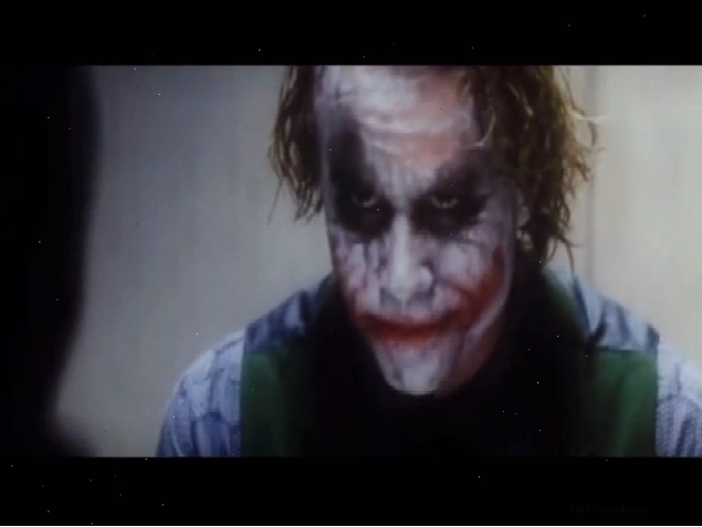 Heath Ledger hóa thân xuất sắc thành Joker trong The Dark Knight