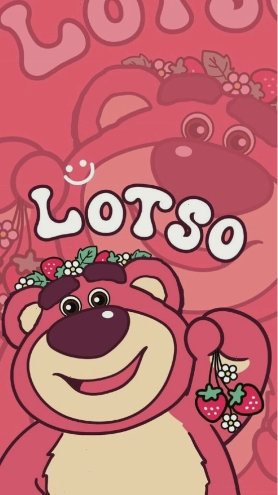 Lotso mỉm cười với họa tiết dâu xinh xắn, tăng thêm phần thu hút