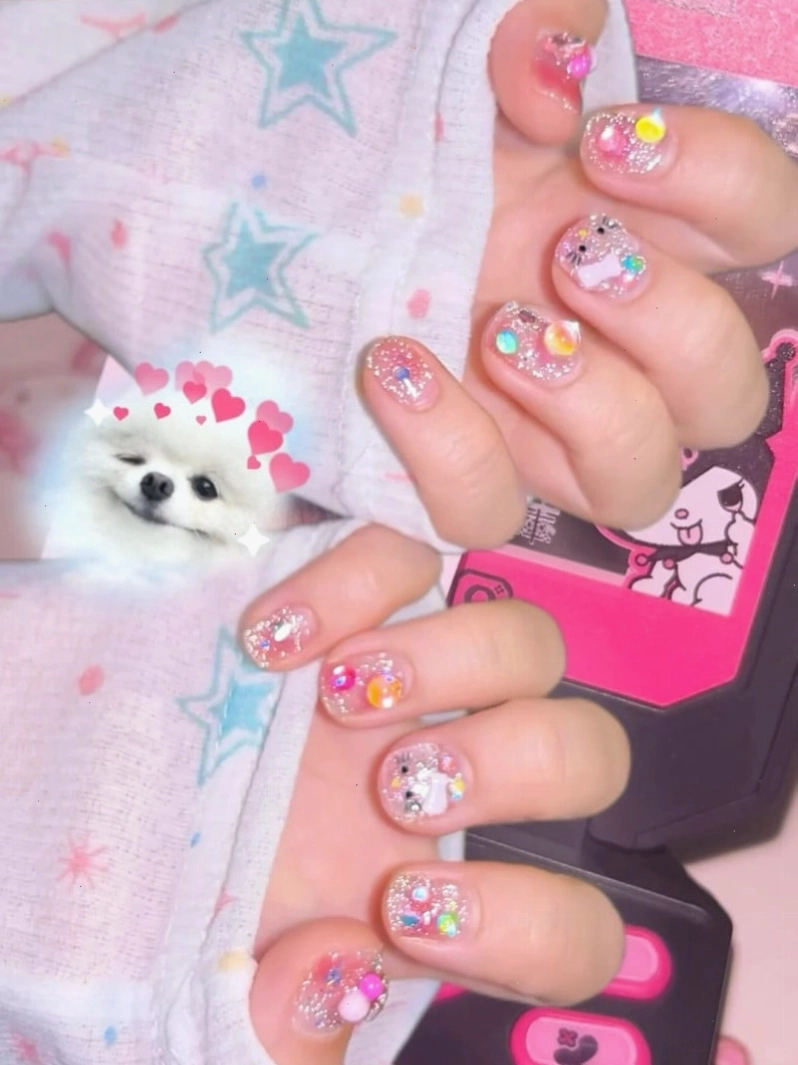 Mẫu nail cho bé gái họa tiết trái cây tươi vui