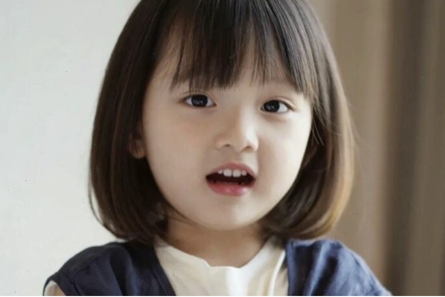 Tóc búp bê cho bé gái 1 tuổi